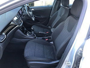 Vauxhall Astra thumbnail