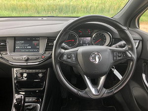 Vauxhall Astra thumbnail