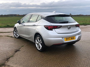 Vauxhall Astra thumbnail