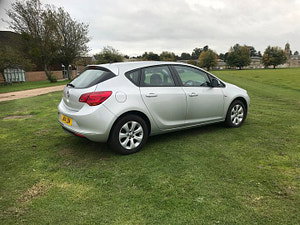 Vauxhall Astra thumbnail