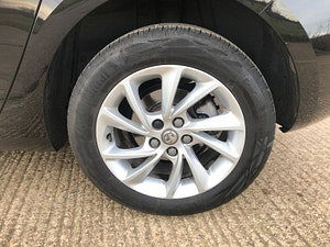 Vauxhall Astra thumbnail