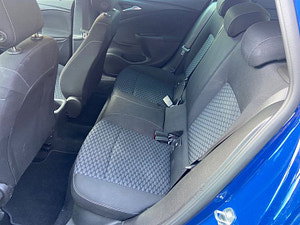 Vauxhall Astra thumbnail