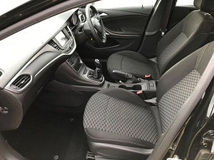 Vauxhall Astra thumbnail