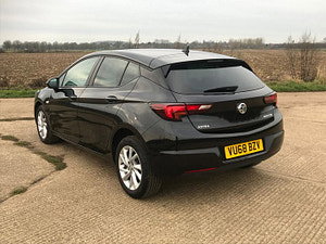 Vauxhall Astra thumbnail