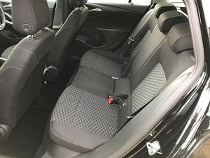 Vauxhall Astra thumbnail