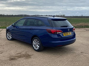 Vauxhall Astra thumbnail