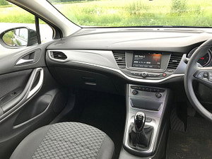 Vauxhall Astra thumbnail