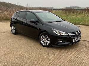 Vauxhall Astra thumbnail