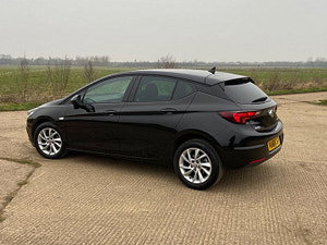 Vauxhall Astra thumbnail