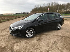 Vauxhall Astra thumbnail