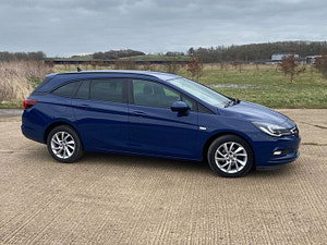 Vauxhall Astra thumbnail