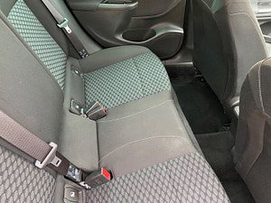 Vauxhall Astra thumbnail