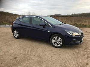 Vauxhall Astra thumbnail