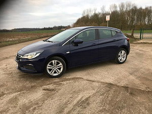 Vauxhall Astra thumbnail