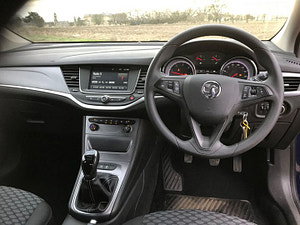 Vauxhall Astra thumbnail