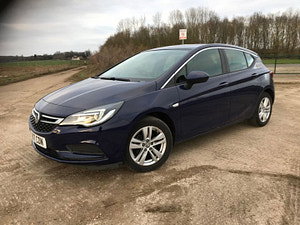 Vauxhall Astra thumbnail