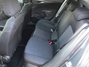 Vauxhall Astra thumbnail