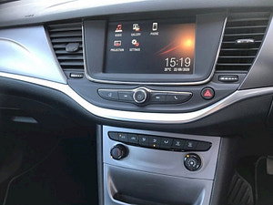 Vauxhall Astra thumbnail