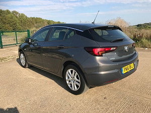 Vauxhall Astra thumbnail