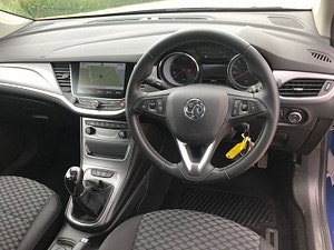 Vauxhall Astra thumbnail