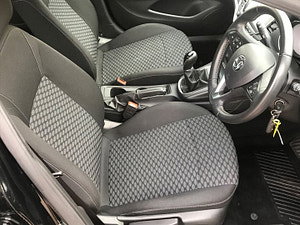 Vauxhall Astra thumbnail