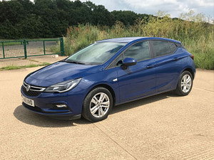 Vauxhall Astra thumbnail