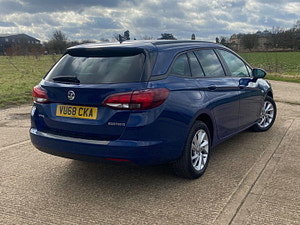Vauxhall Astra thumbnail