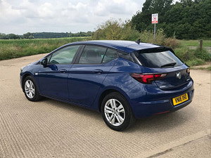 Vauxhall Astra thumbnail