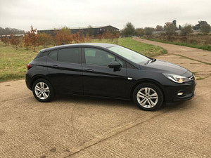 Vauxhall Astra thumbnail
