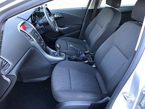 Vauxhall Astra thumbnail