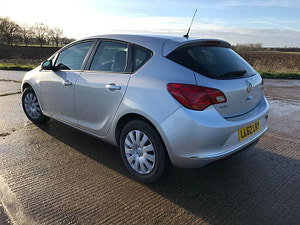 Vauxhall Astra thumbnail
