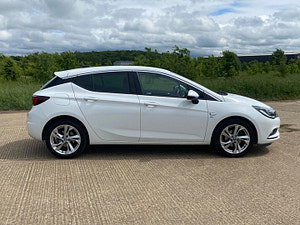 Vauxhall Astra thumbnail