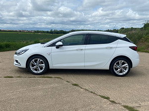 Vauxhall Astra thumbnail
