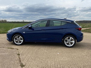 Vauxhall Astra thumbnail