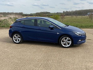 Vauxhall Astra thumbnail