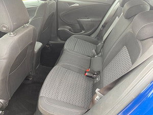 Vauxhall Astra thumbnail
