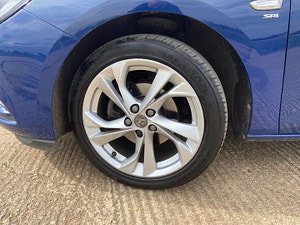 Vauxhall Astra thumbnail