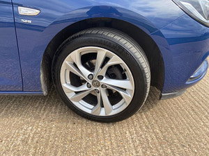 Vauxhall Astra thumbnail