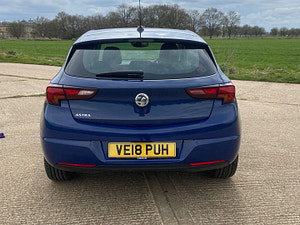 Vauxhall Astra thumbnail