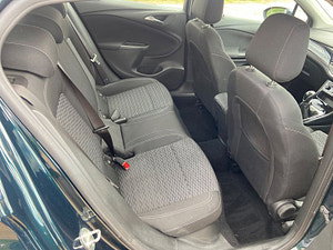 Vauxhall Astra thumbnail