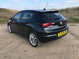 Vauxhall Astra thumbnail