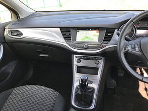 Vauxhall Astra thumbnail
