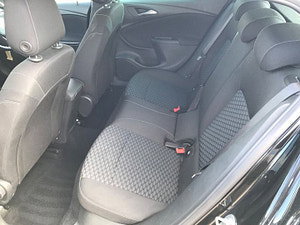 Vauxhall Astra thumbnail