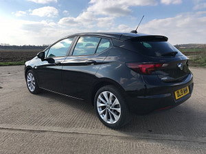 Vauxhall Astra thumbnail