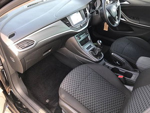 Vauxhall Astra thumbnail