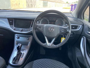 Vauxhall Astra thumbnail