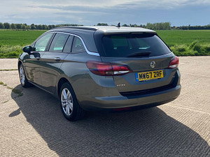 Vauxhall Astra thumbnail