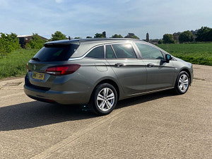 Vauxhall Astra thumbnail