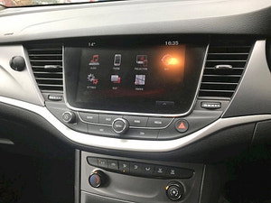 Vauxhall Astra thumbnail