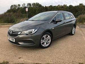 Vauxhall Astra thumbnail